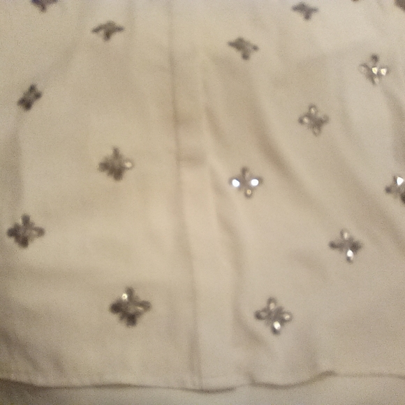 Chico's ButtonUp Blouse, Jeweled Butterflies Collar, Long Sleeve,Cuffs, Ivory, L - Picture 4 of 13
